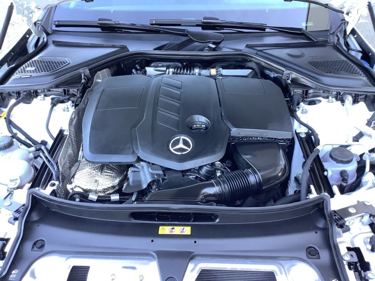 Mercedes-Benz E-Klasse – Bild 4