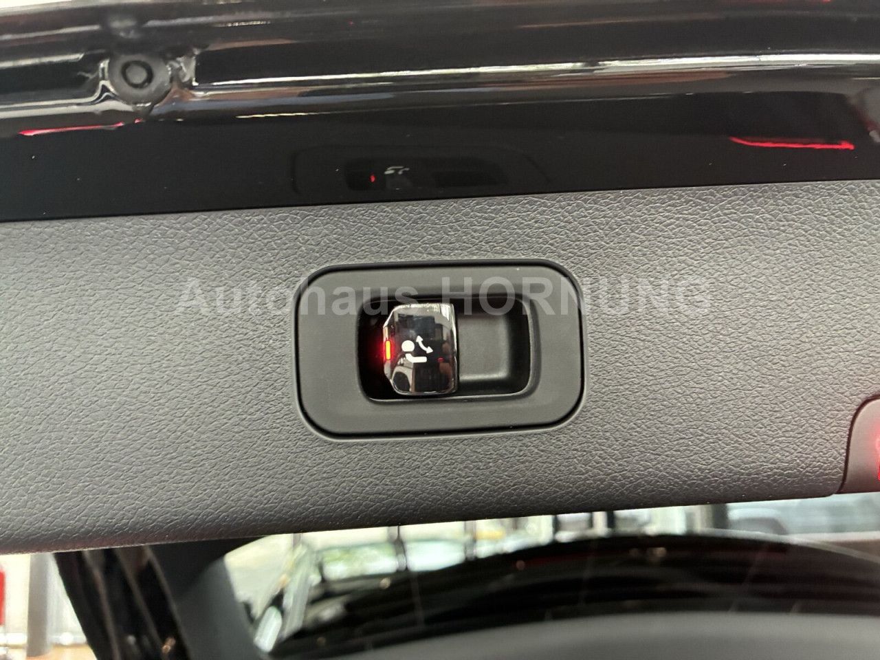 Mercedes-Benz E-Klasse – Bild 10
