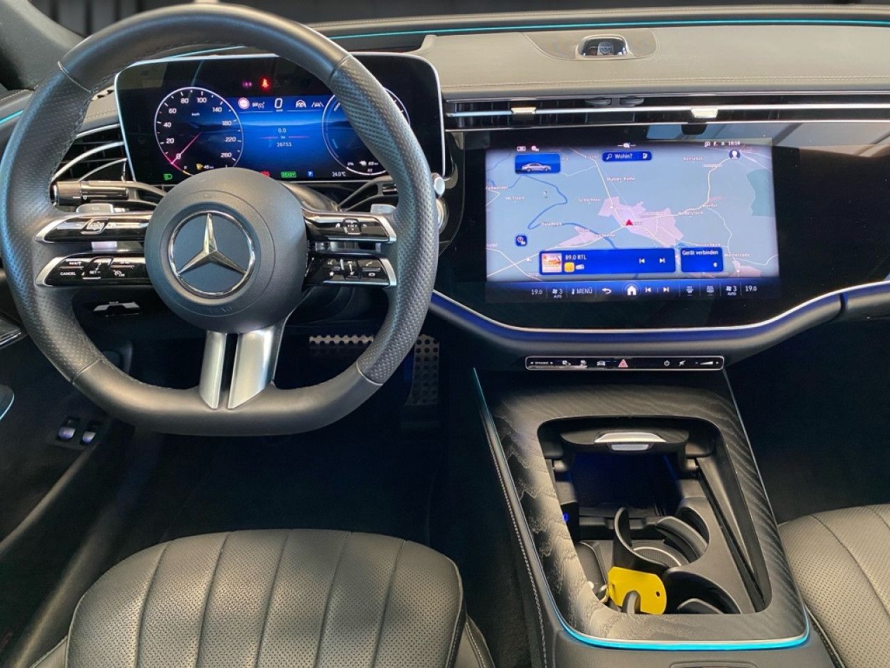 Mercedes-Benz E-Klasse – Bild 15
