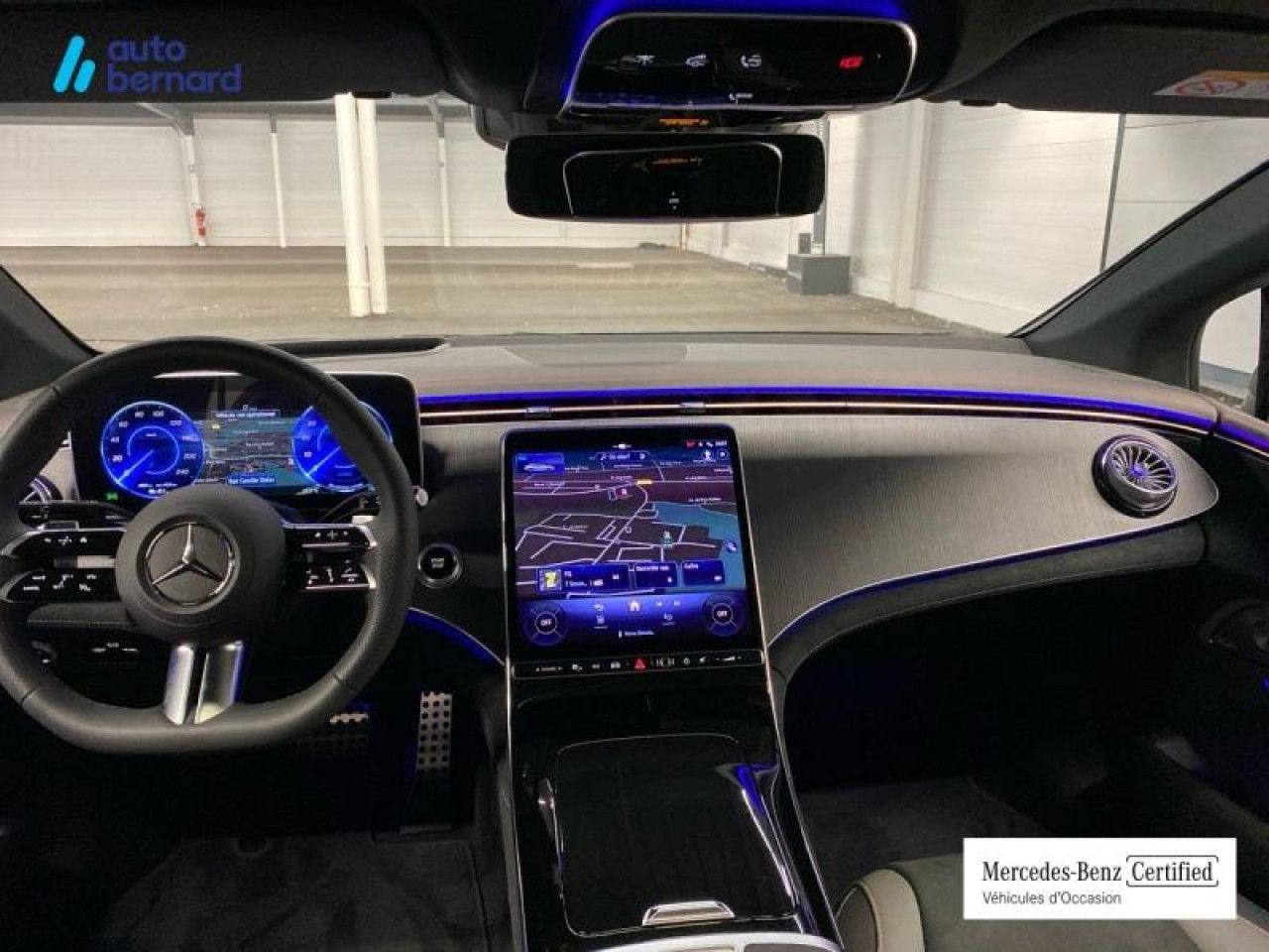 Photo du v&eacute;hicule 8 / 18