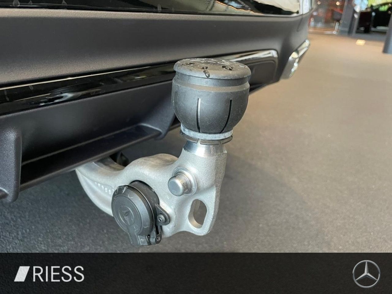 Mercedes-Benz E-Klasse – Bild 17