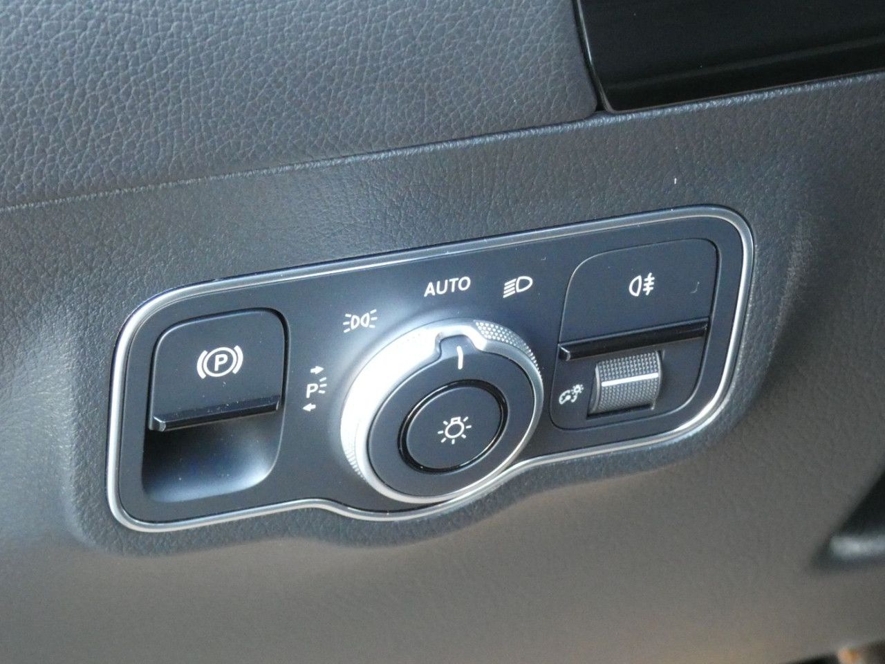 Fahrzeugbild 27 / 30