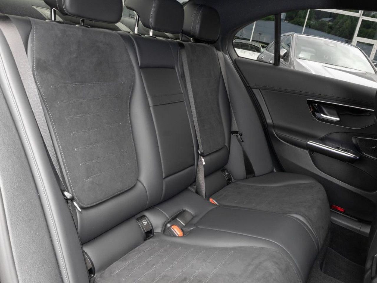 Mercedes-Benz C-Klasse – Bild 3