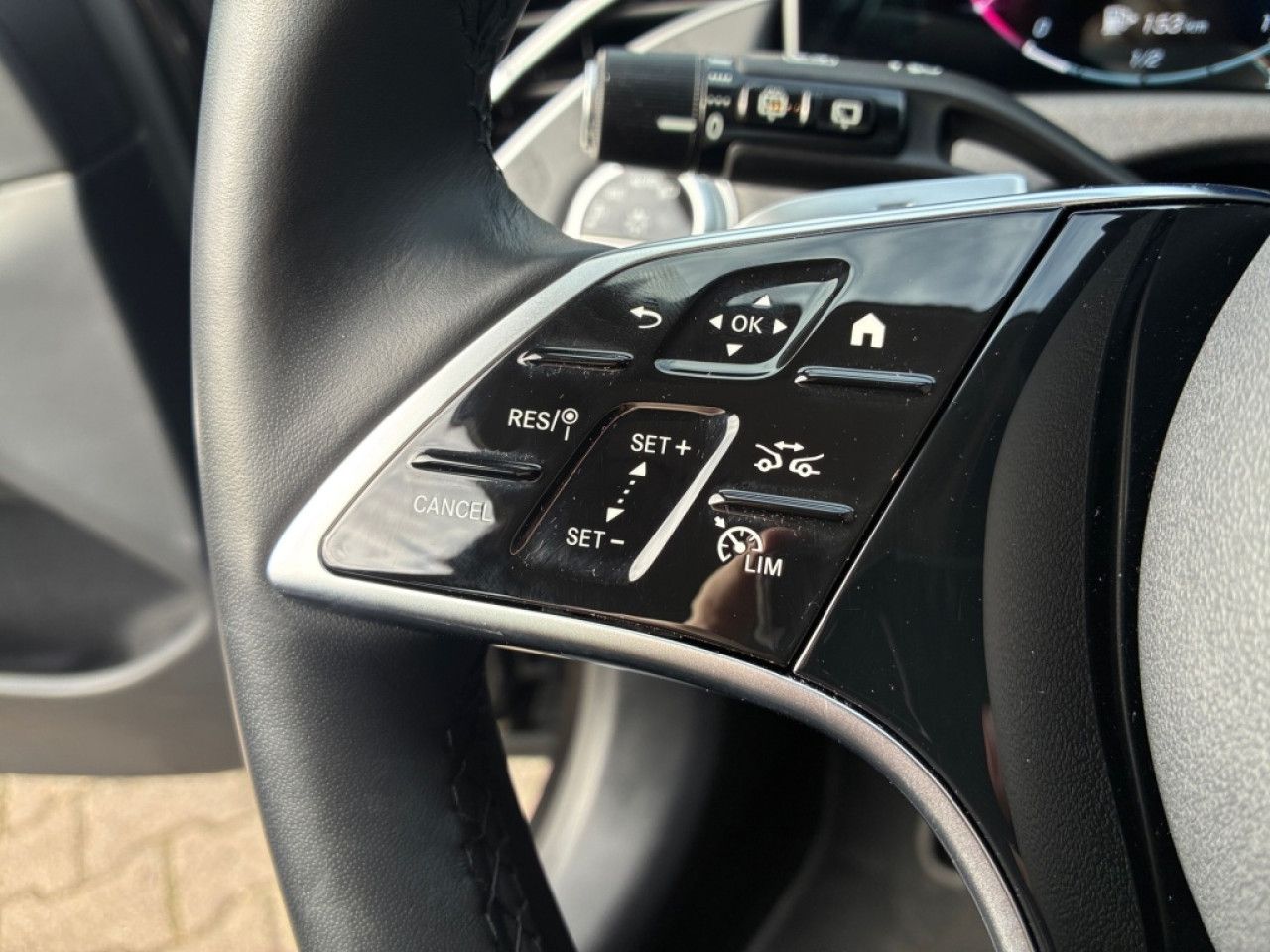 Mercedes-Benz E-Klasse – Bild 20