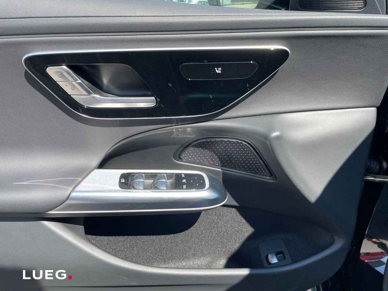 Mercedes-Benz E-Klasse – Bild 19
