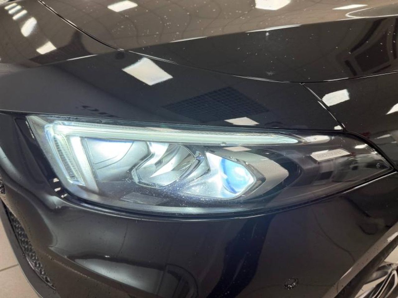 Photo du v&eacute;hicule 12 / 12