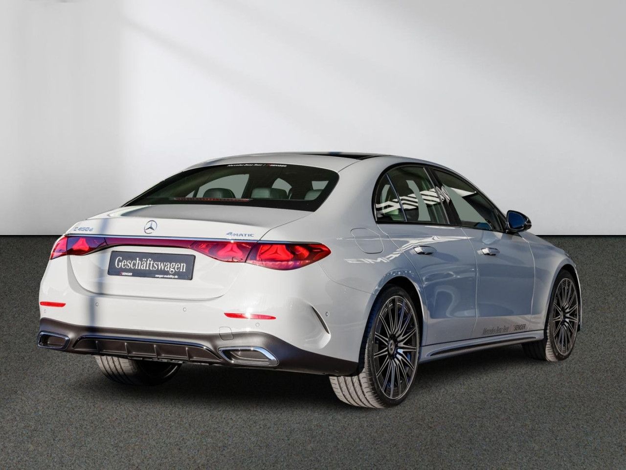 Mercedes-Benz E-Klasse – Bild 12