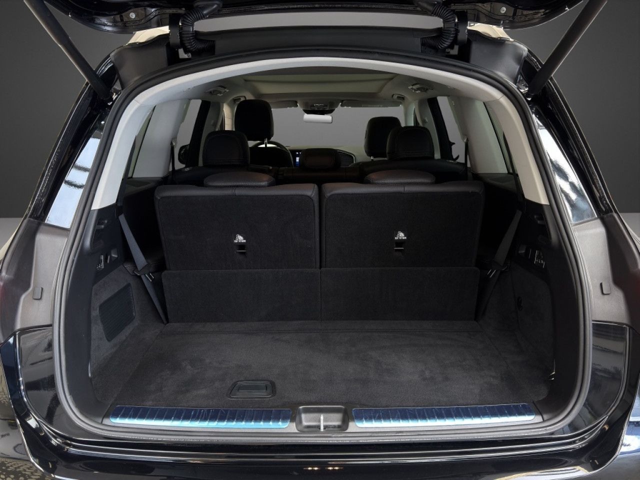 Mercedes-Benz GLS – Bild 11
