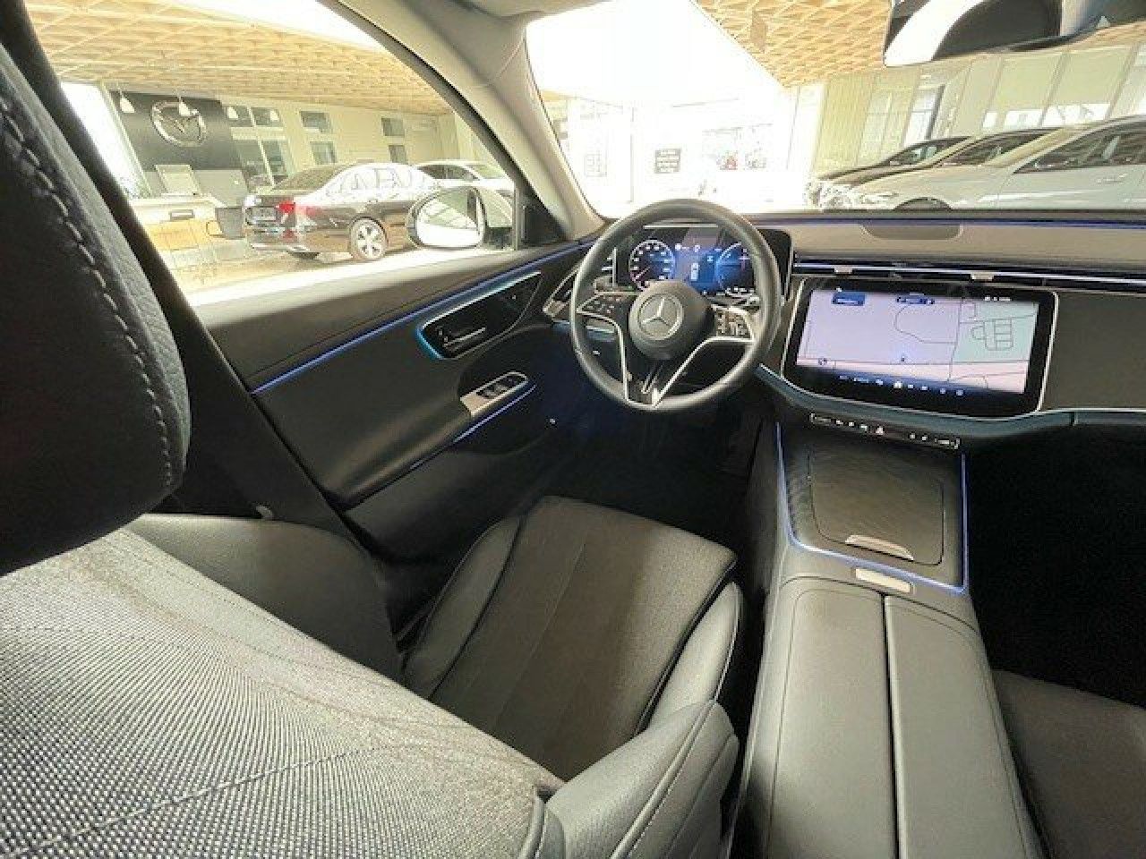 Mercedes-Benz E-Klasse – Bild 20