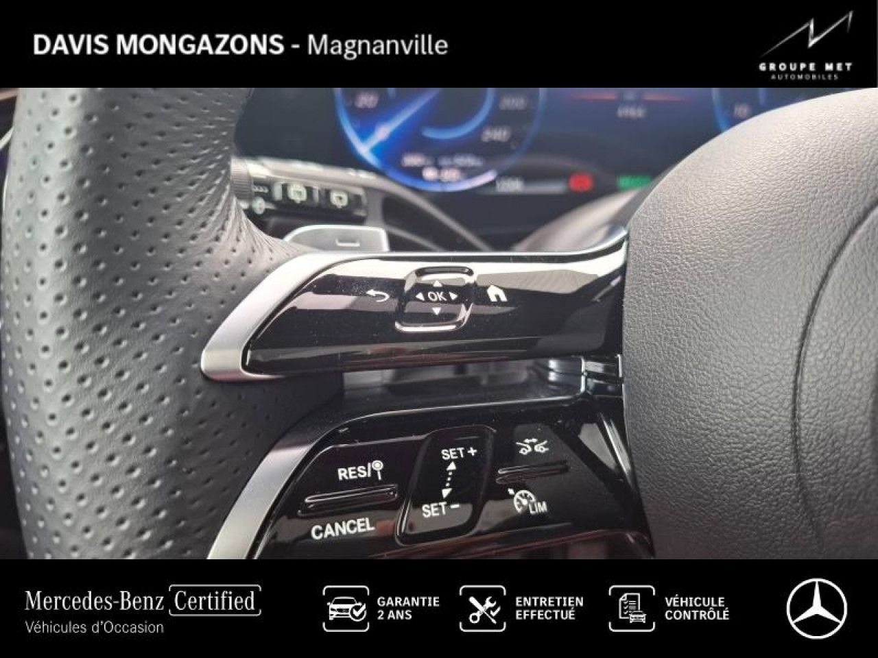 Photo du v&eacute;hicule 16 / 18