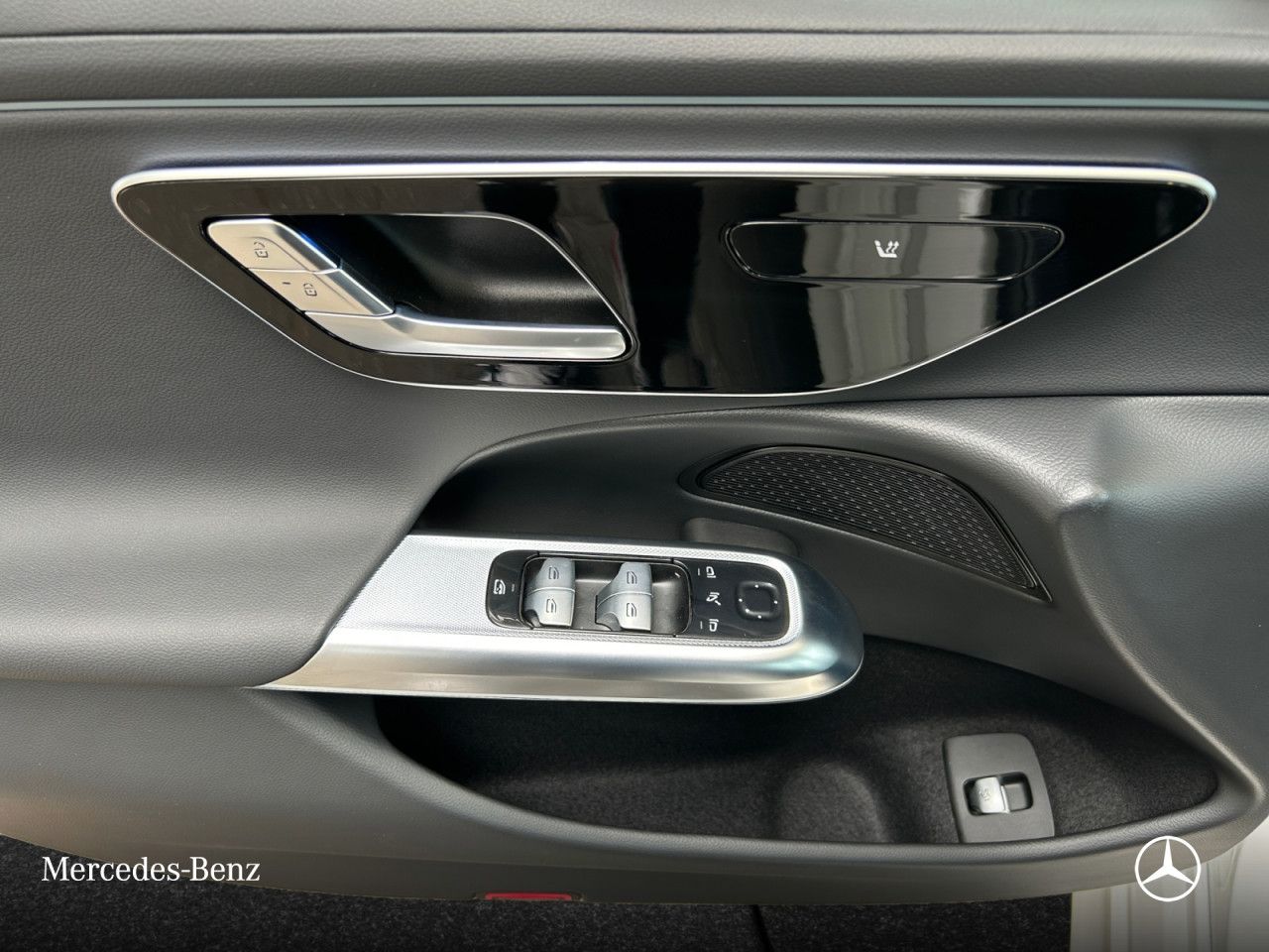 Mercedes-Benz E-Klasse – Bild 14