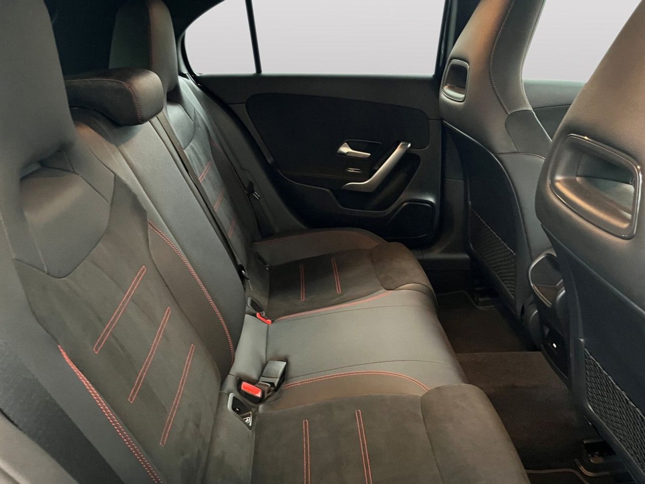 Mercedes-Benz A-Klasse – Bild 16