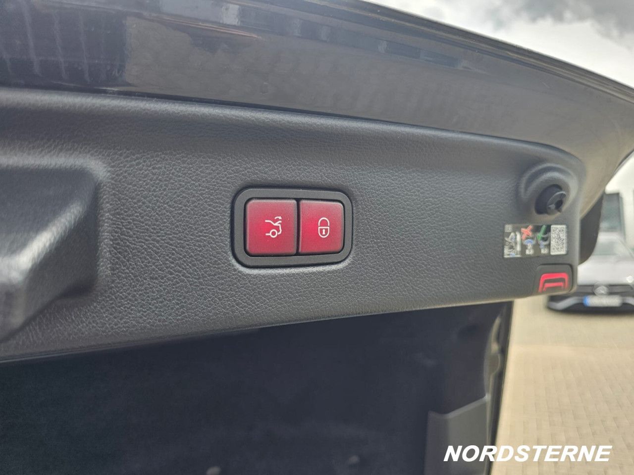 Mercedes-Benz S-Klasse – Bild 7