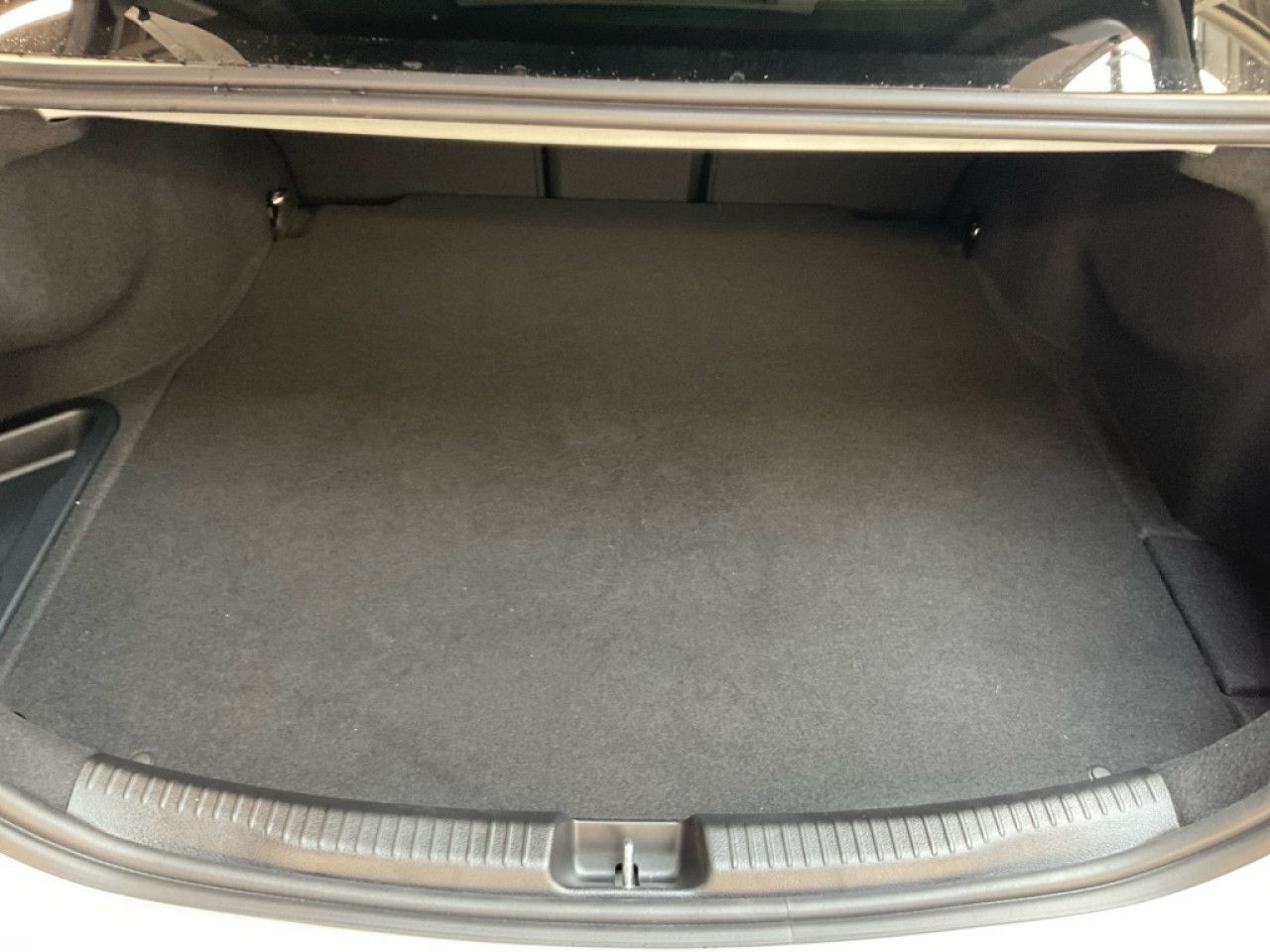 Mercedes-Benz C-Klasse – Bild 9