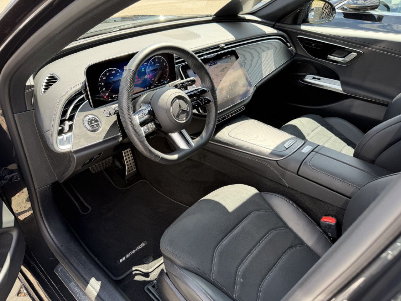 Mercedes-Benz E-Klasse – Bild 7