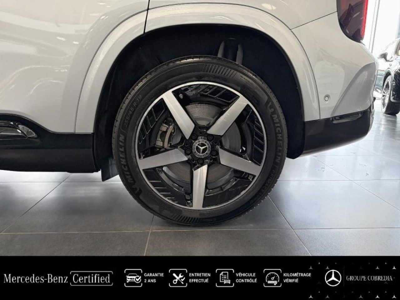 Photo du v&eacute;hicule 12 / 18