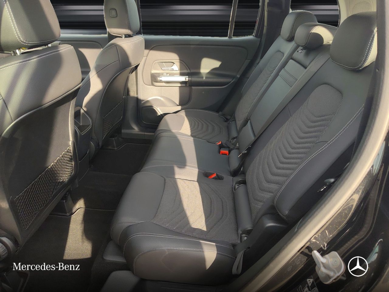 Mercedes-Benz GLB – Bild 15