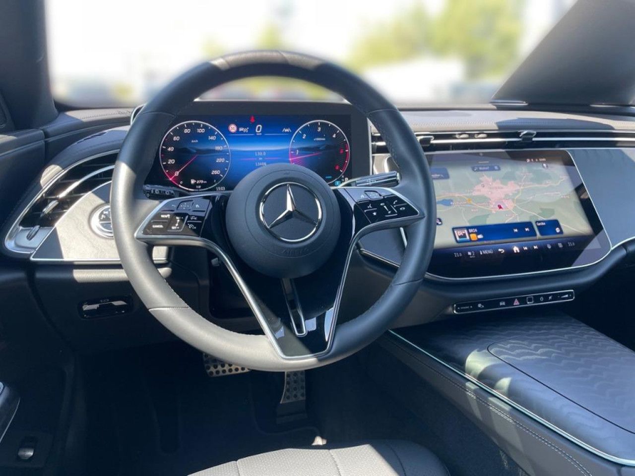 Mercedes-Benz E-Klasse – Bild 9