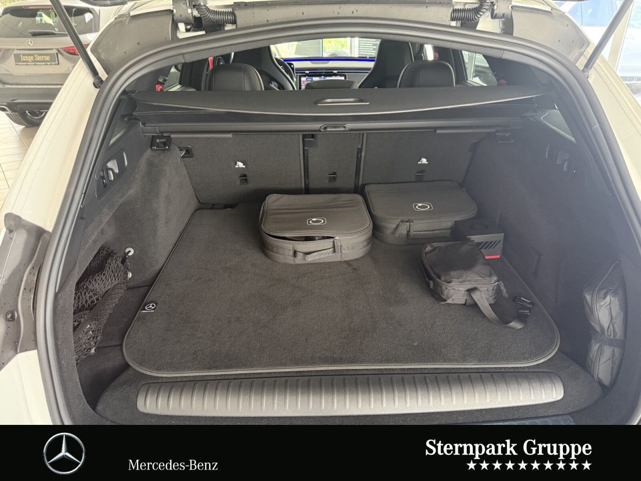 Mercedes-Benz E-Klasse – Bild 26