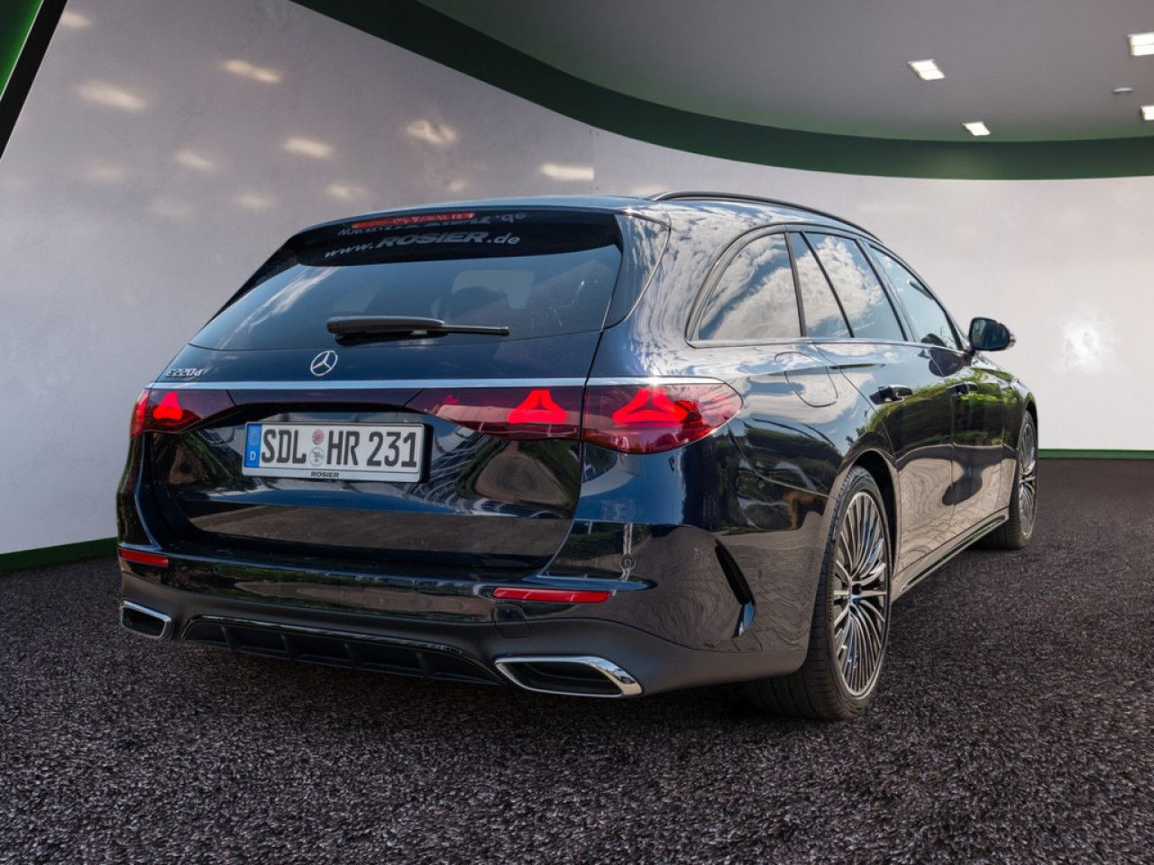 Mercedes-Benz E-Klasse – Bild 3