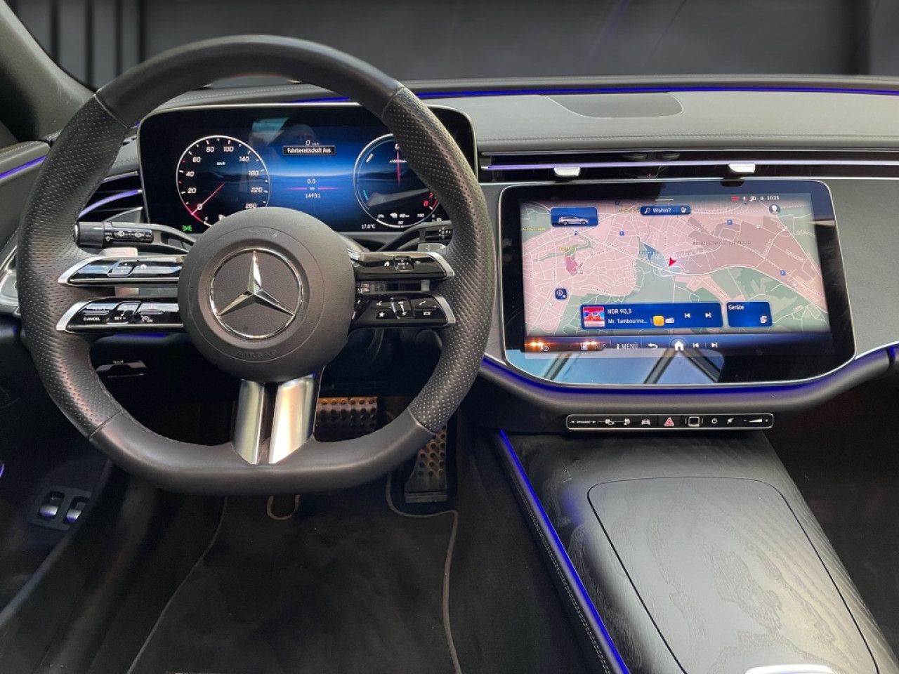 Mercedes-Benz E-Klasse – Bild 15