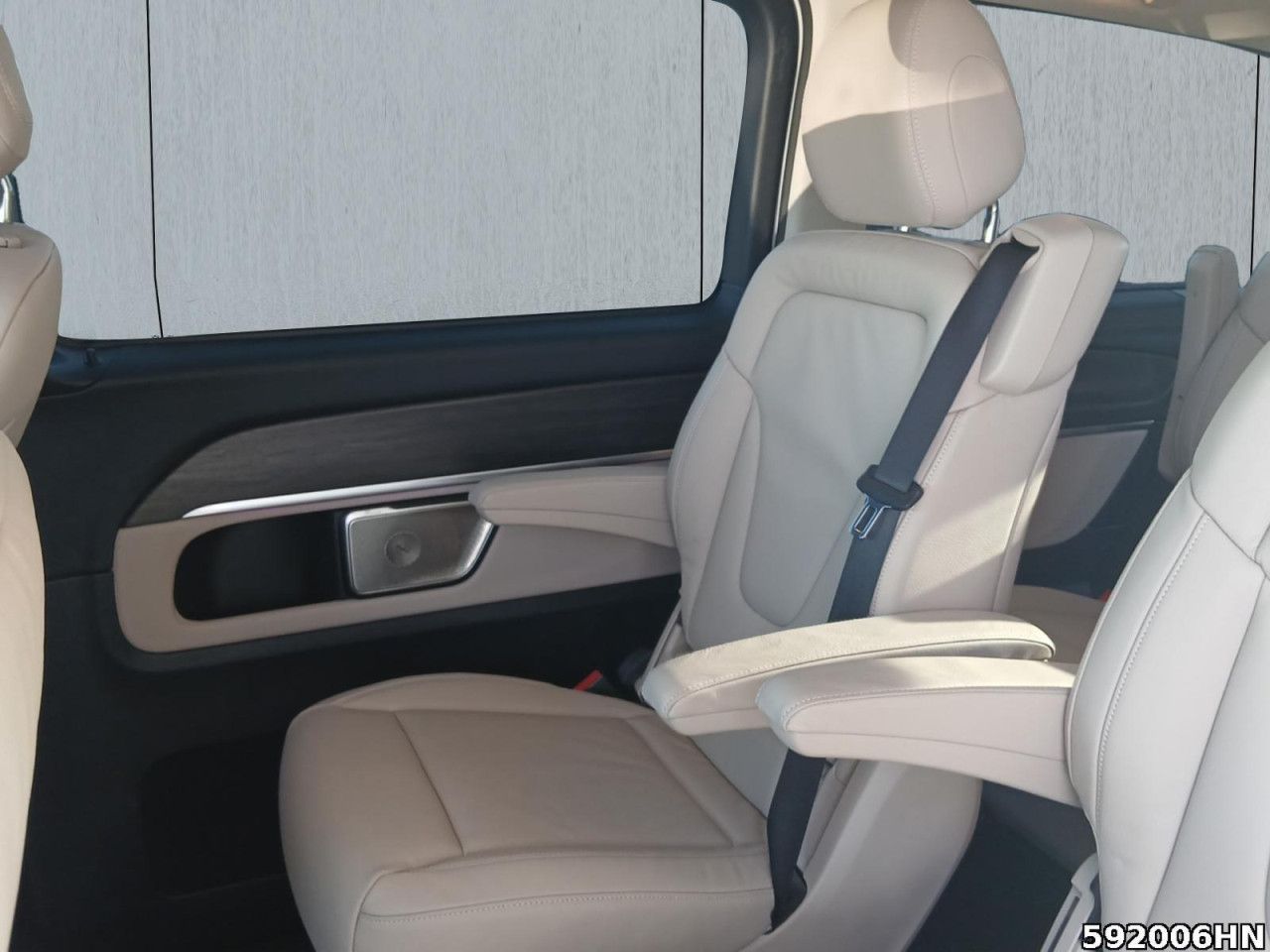 Fahrzeugbild 13 / 15