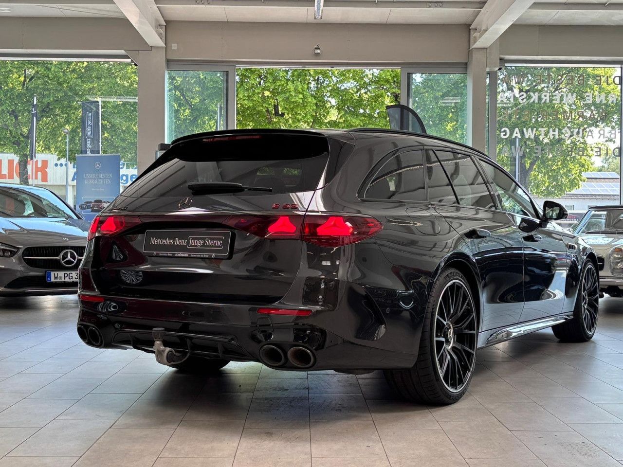 Mercedes-Benz E-Klasse – Bild 15