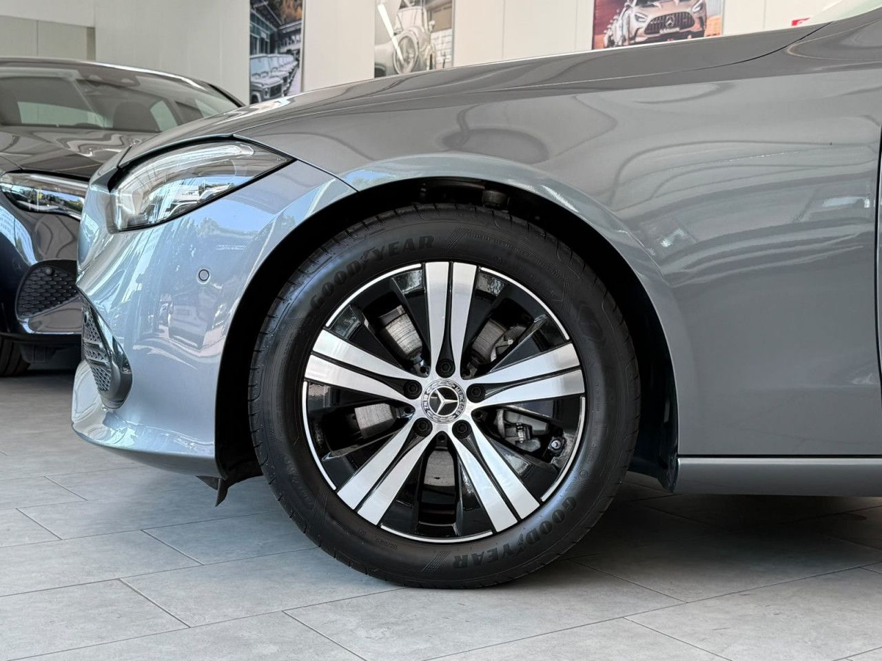 Mercedes-Benz C-Klasse – Bild 4