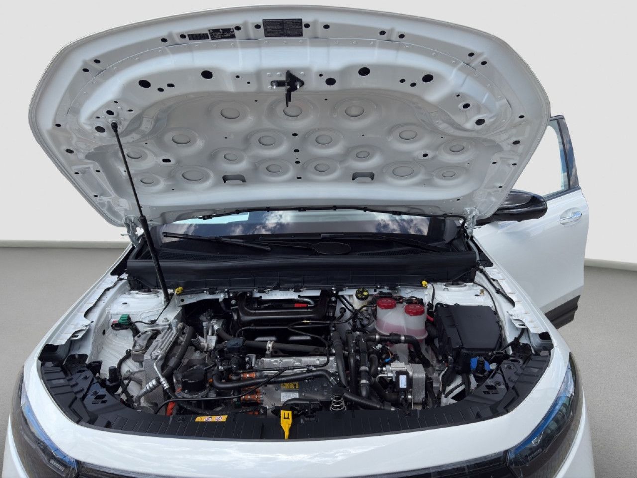 Mercedes-Benz EQB – Bild 17