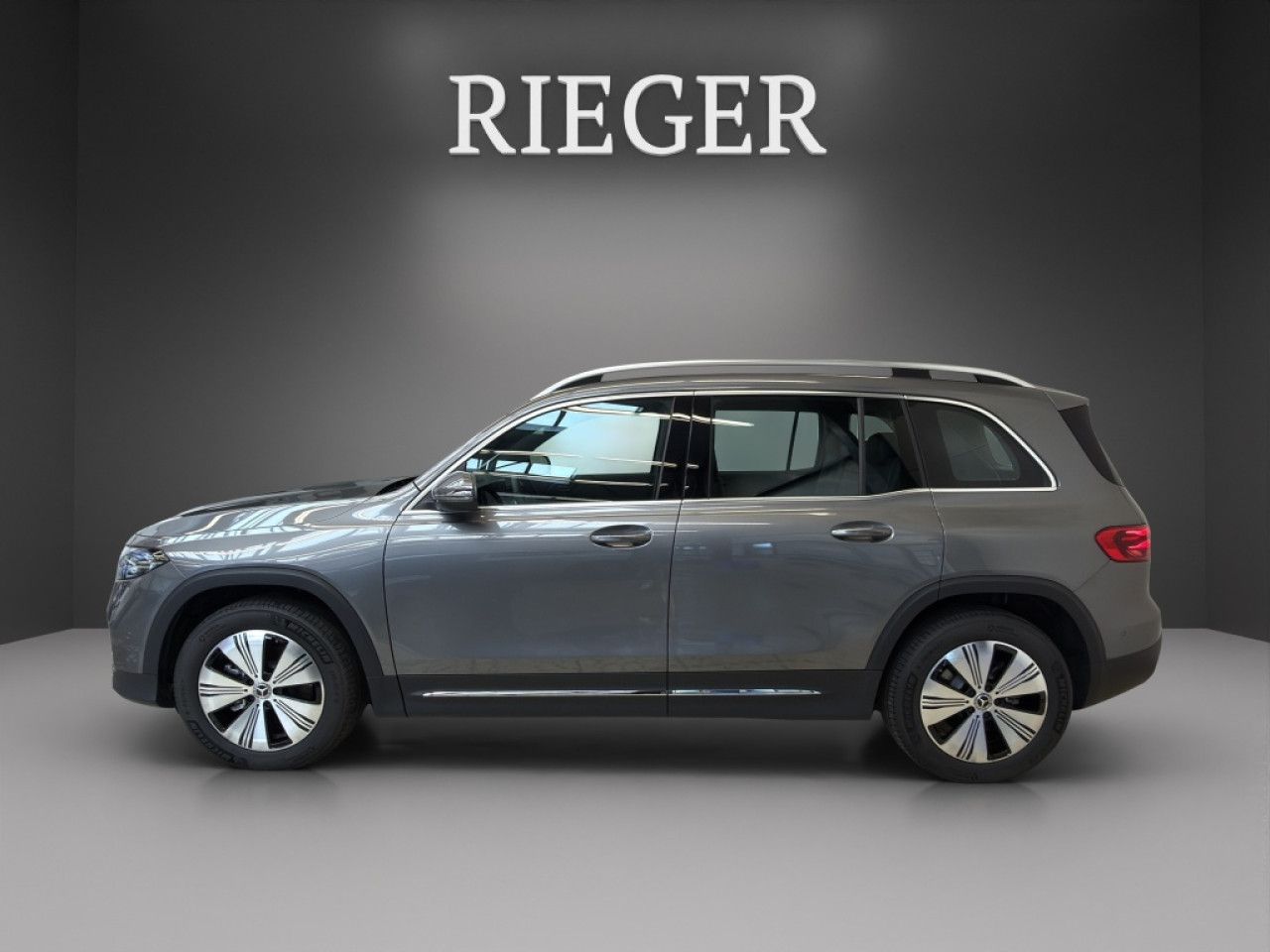 Mercedes-Benz EQB – Bild 2