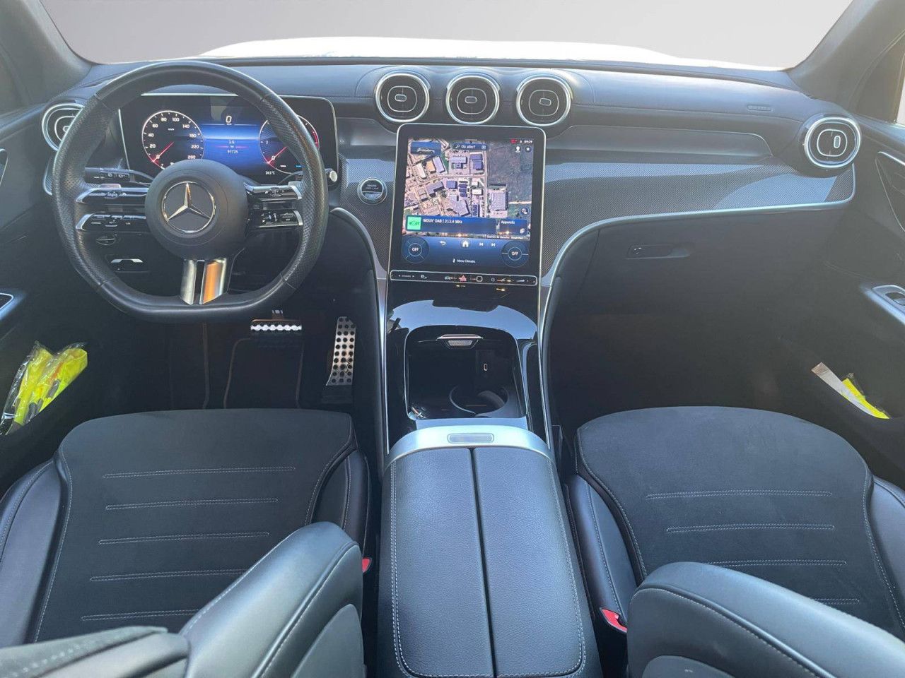 Photo du v&eacute;hicule 13 / 18