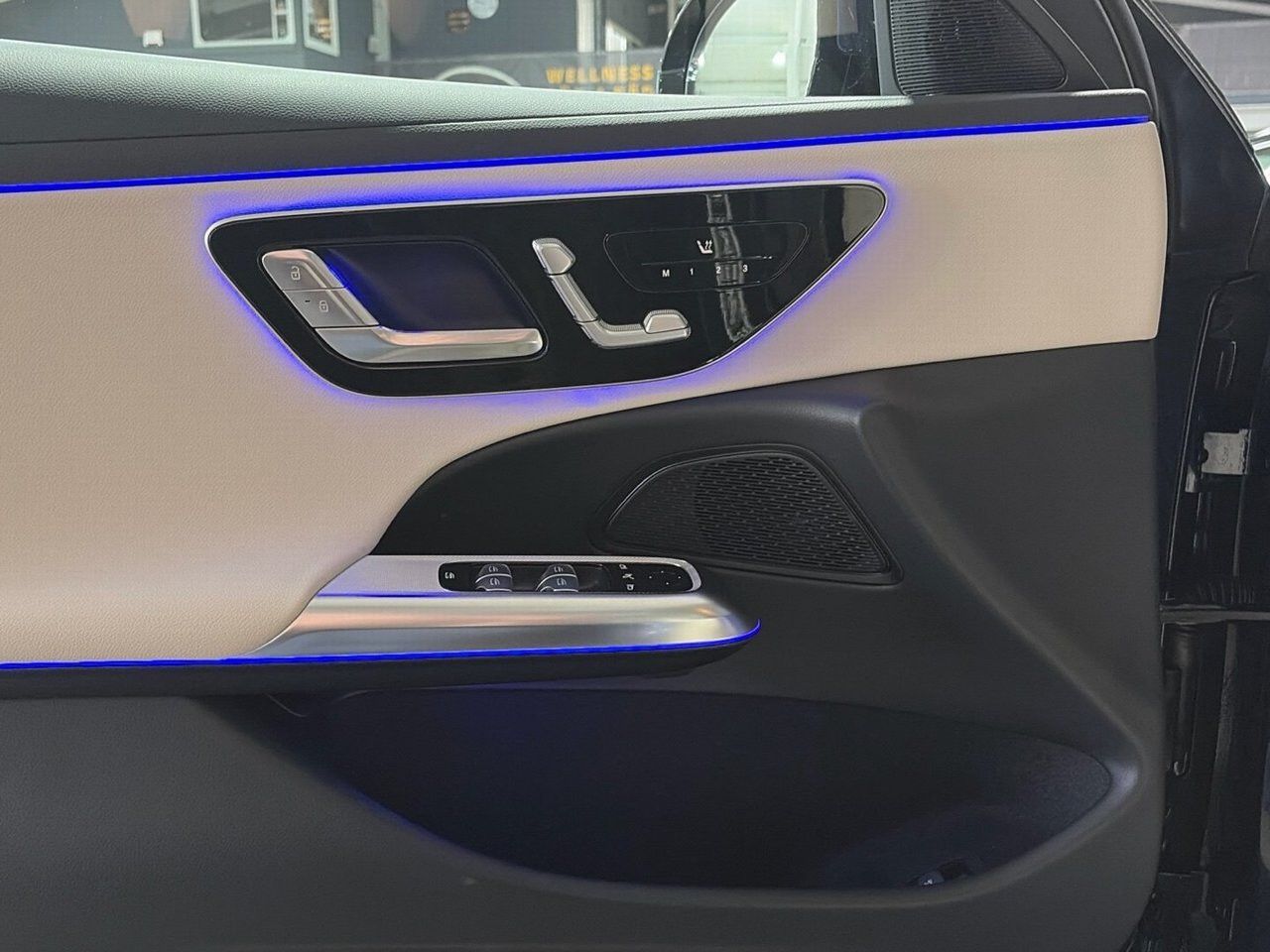 Mercedes-Benz E-Klasse – Bild 14