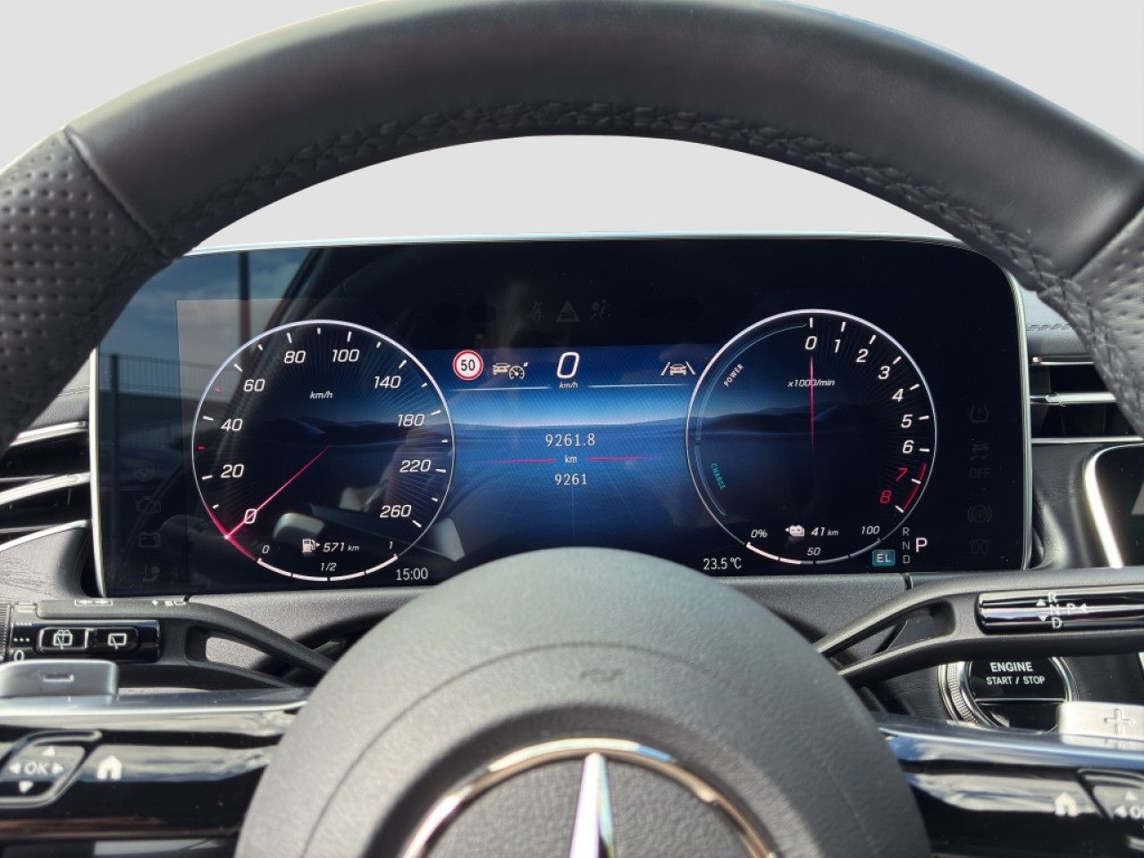 Mercedes-Benz E-Klasse – Bild 8