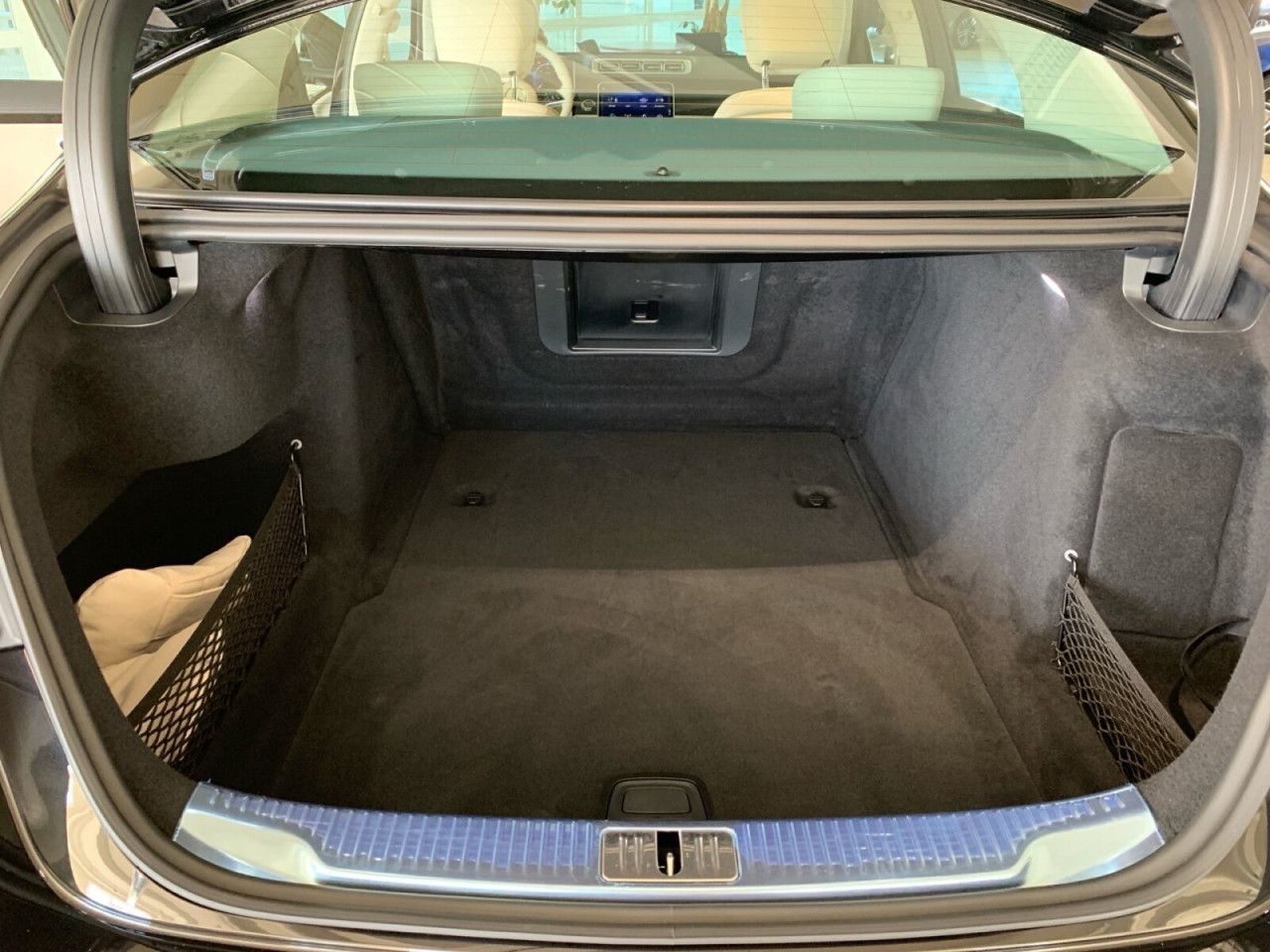 Mercedes-Benz S-Klasse – Bild 12