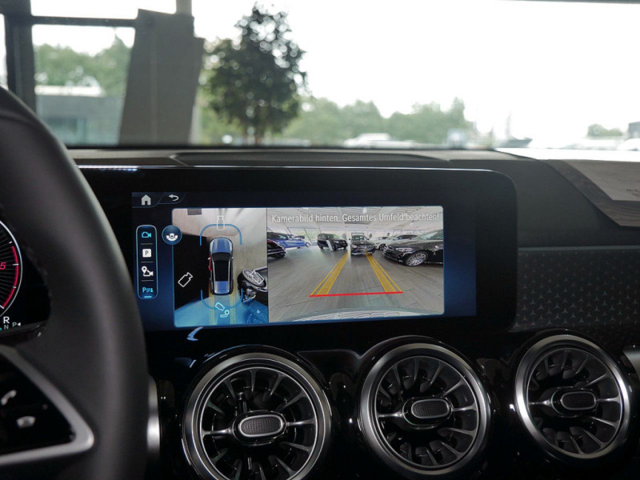 Mercedes-Benz GLB – Bild 16