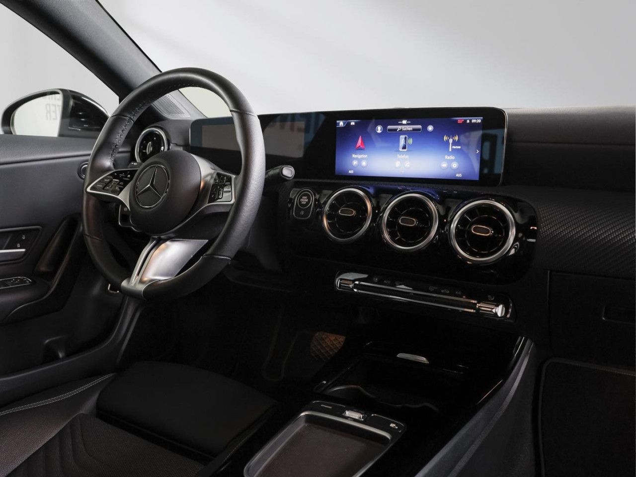 Mercedes-Benz CLA – Bild 4