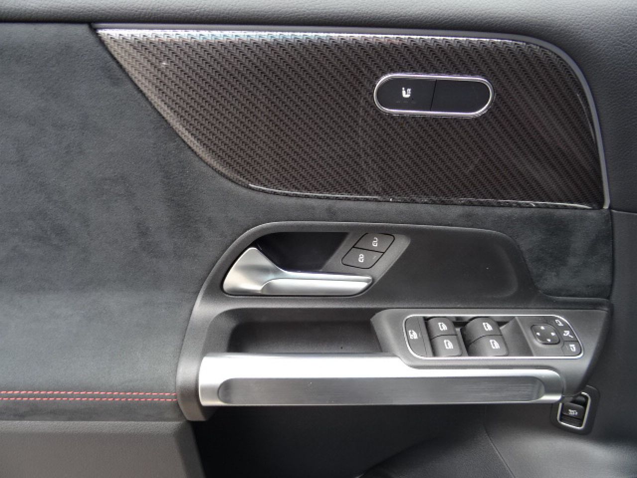 Mercedes-Benz GLB – Bild 13