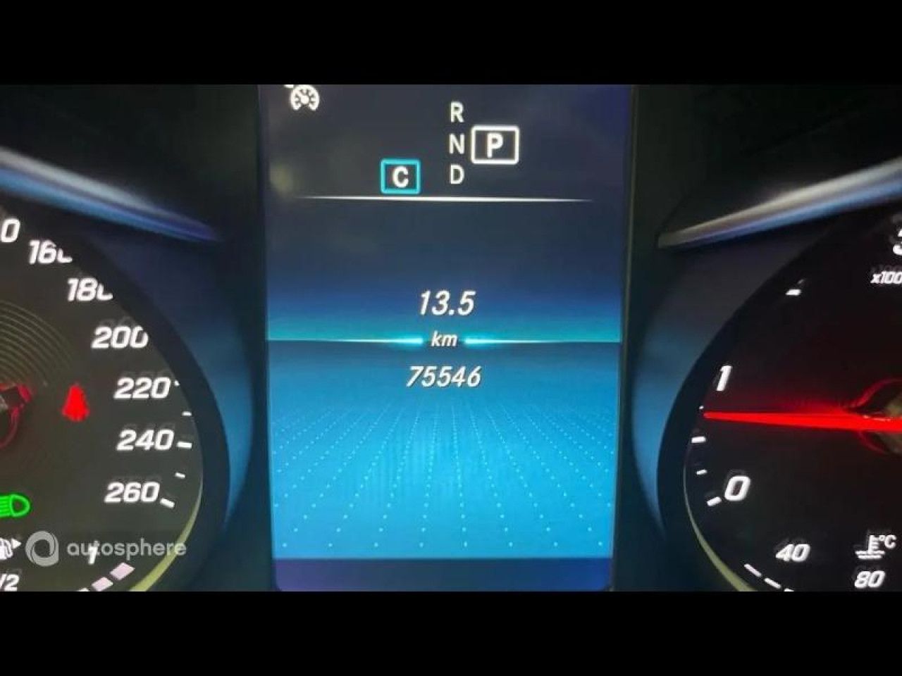 Photo du v&eacute;hicule 10 / 18