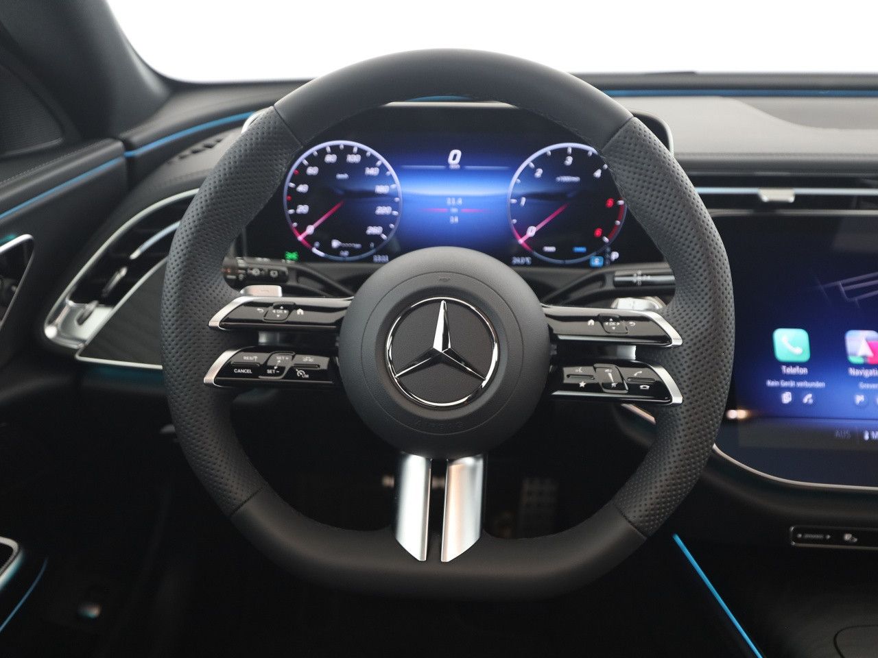 Mercedes-Benz E-Klasse – Bild 11