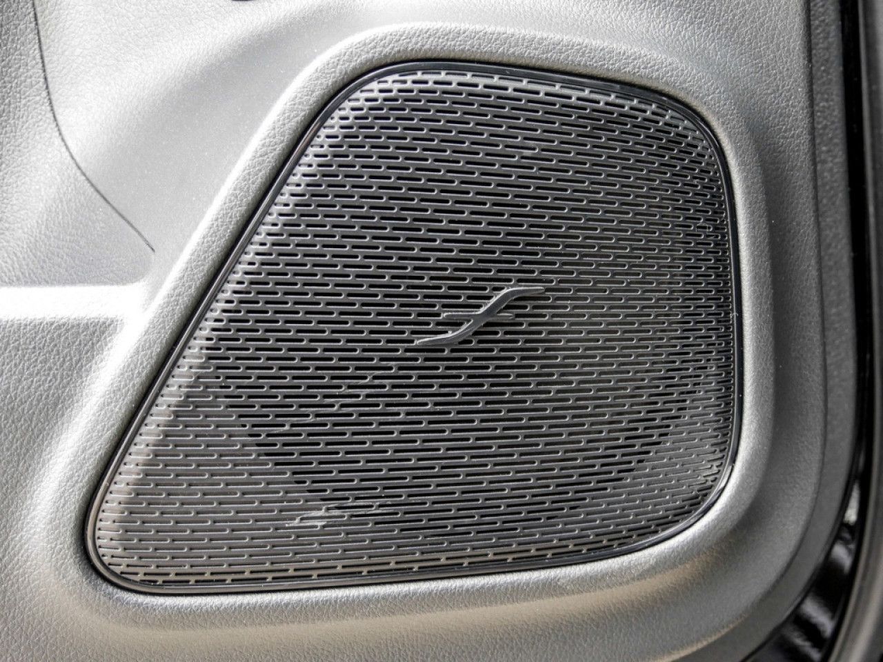 Mercedes-Benz GLB – Bild 12