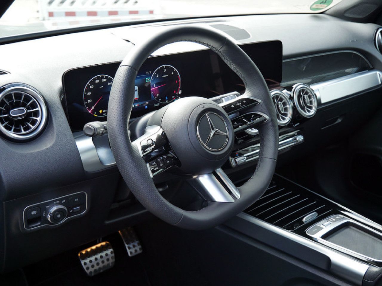 Mercedes-Benz GLB – Bild 14