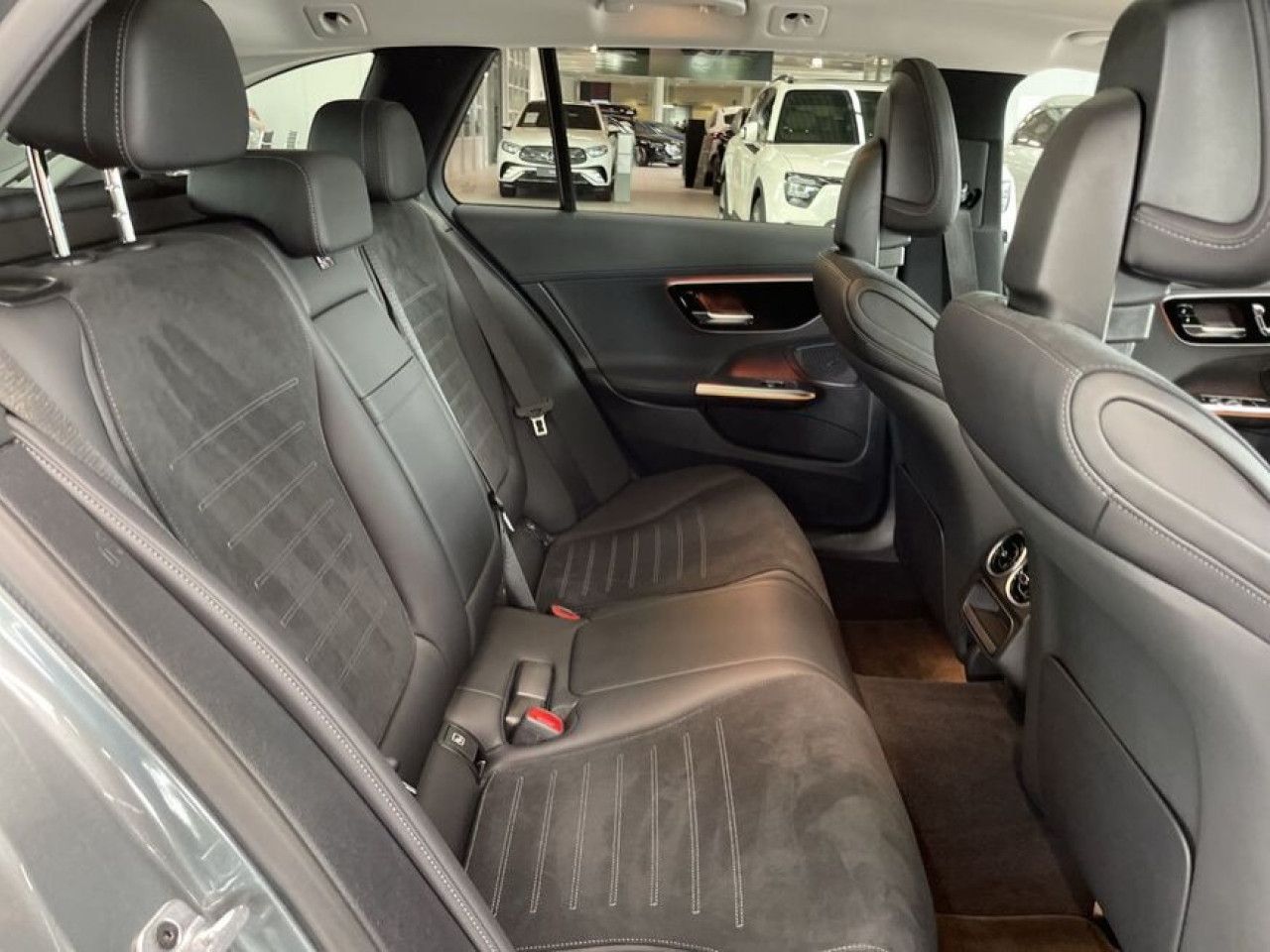 Mercedes-Benz C-Klasse – Bild 20