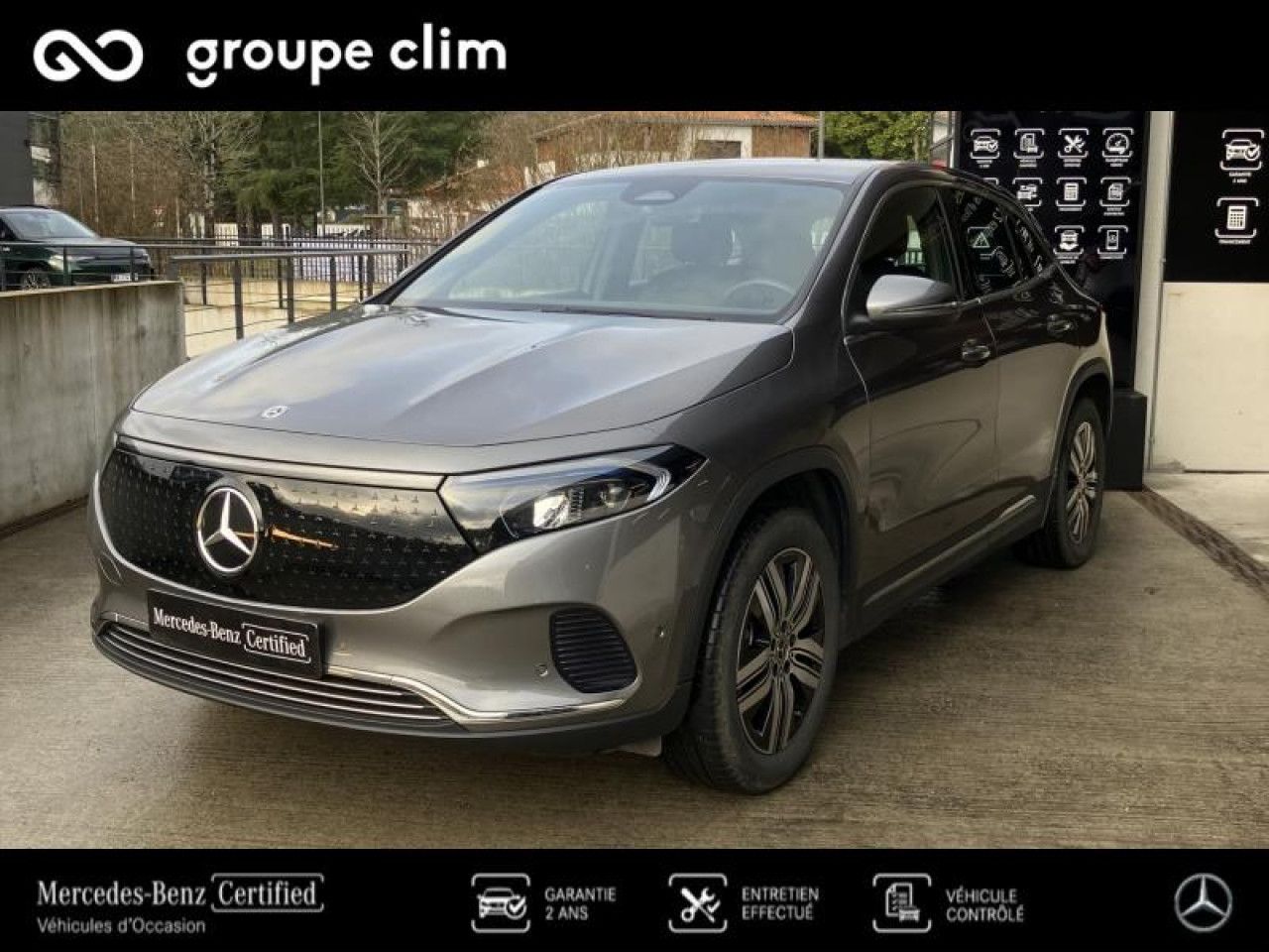 Photo du v&eacute;hicule 1 / 18