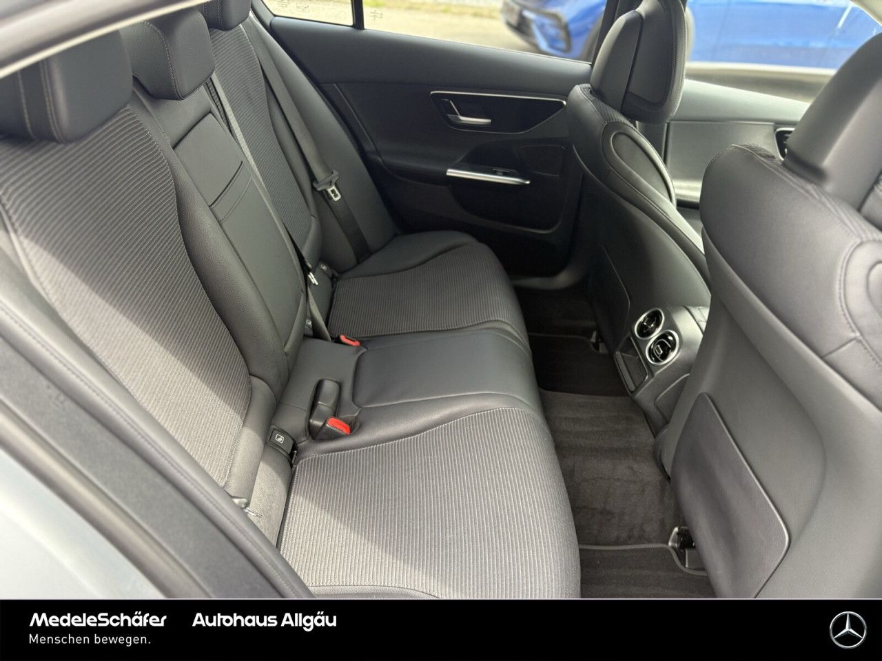 Mercedes-Benz C-Klasse – Bild 13