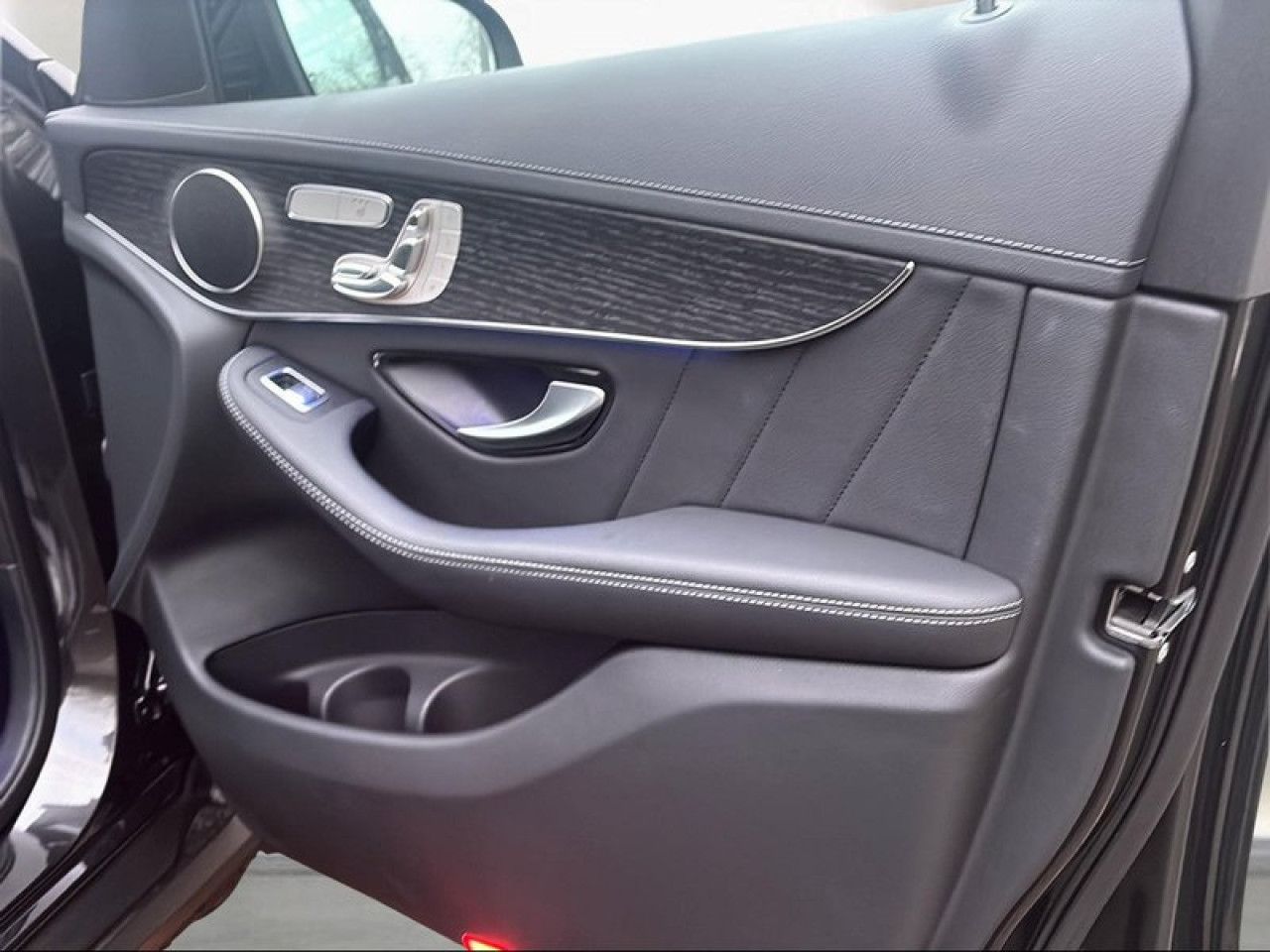 Fahrzeugbild 11 / 12