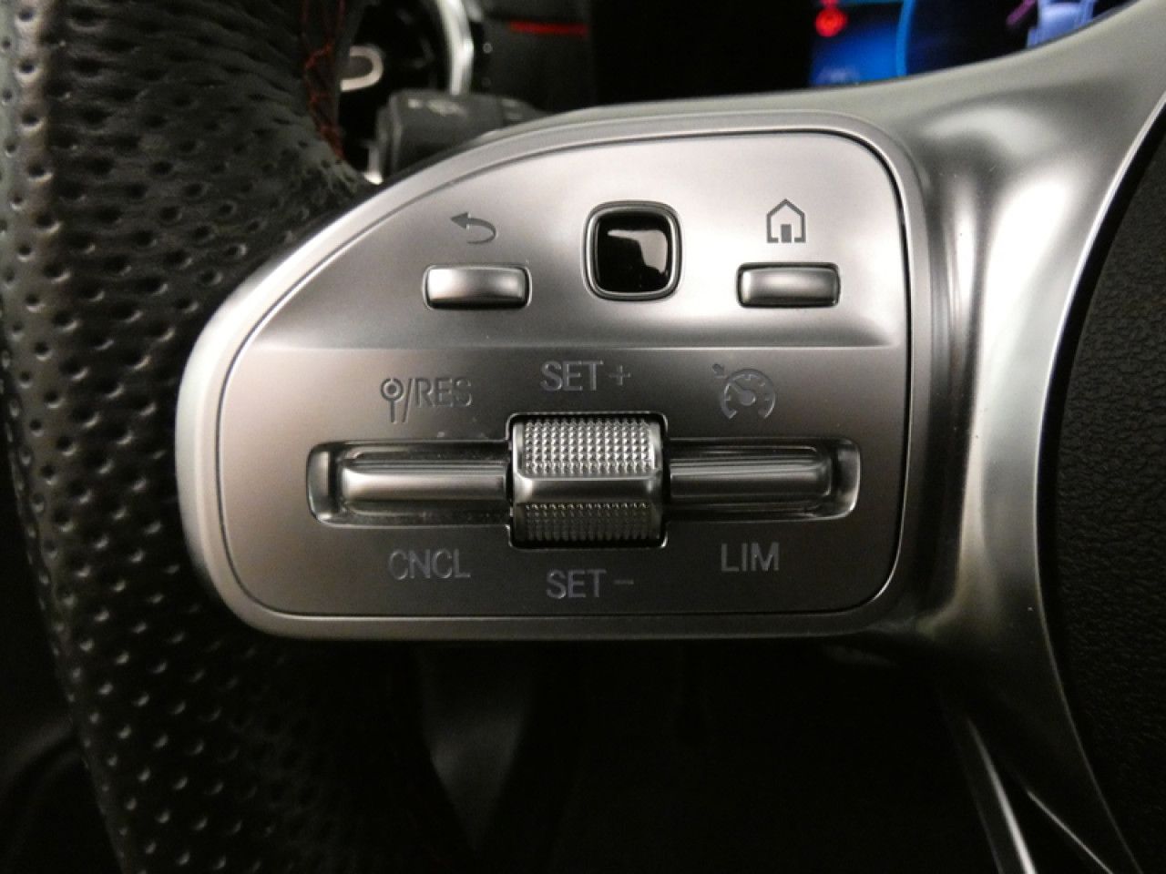 Photo du v&eacute;hicule 15 / 18