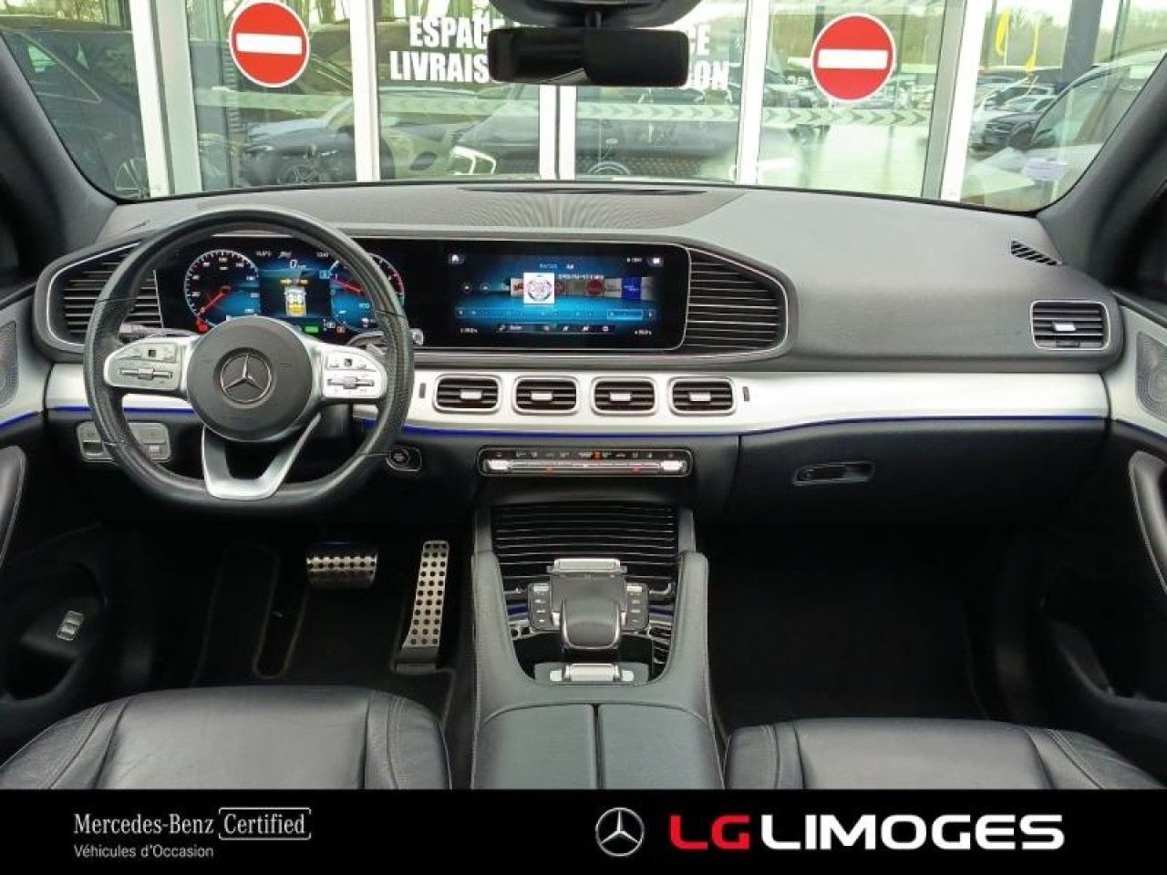 Photo du v&eacute;hicule 9 / 18