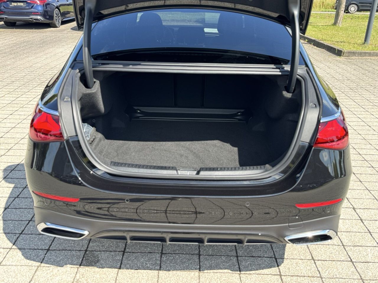 Mercedes-Benz E-Klasse – Bild 19