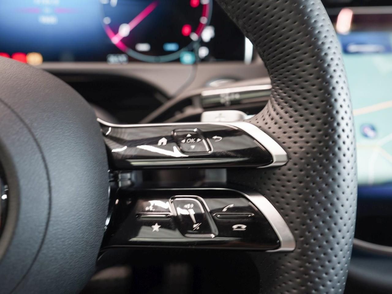 Mercedes-Benz E-Klasse – Bild 16