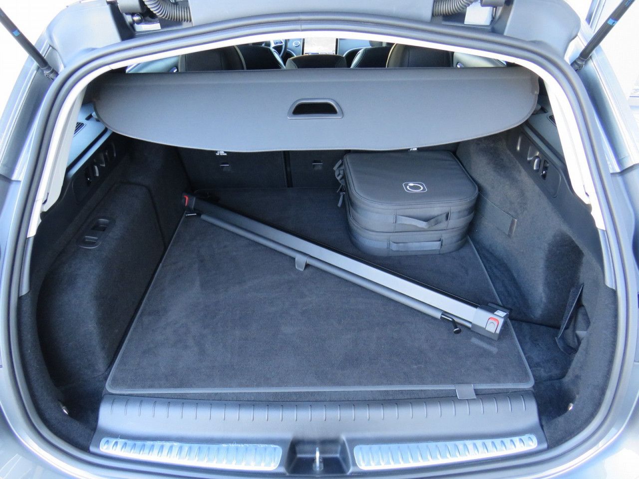 Mercedes-Benz C-Klasse – Bild 11